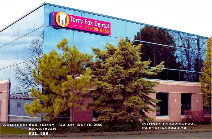 Terry Fox Dental Centre | 600 Terry Fox Dr, Kanata, ON K2L 4B6, Canada | Phone: (613) 599-8555