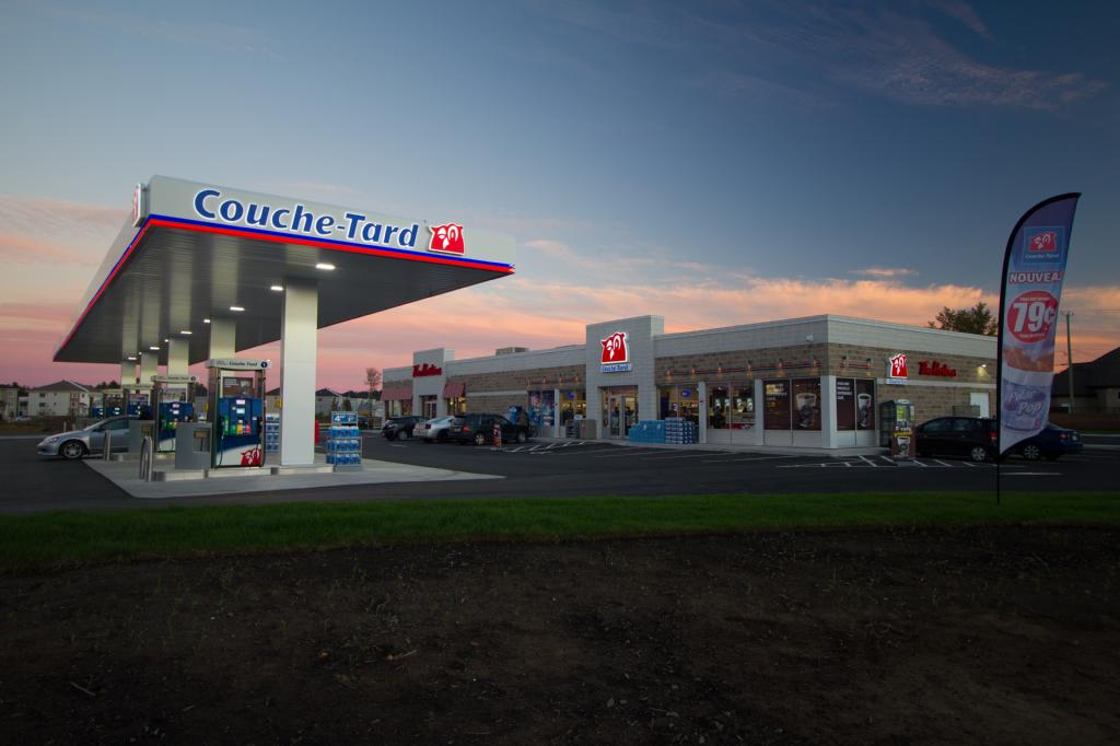 Couche-Tard | 2210 Avenue du Marché, Saint-Lin - Laurentides, QC J5M 0G3, Canada | Phone: (450) 439-6182