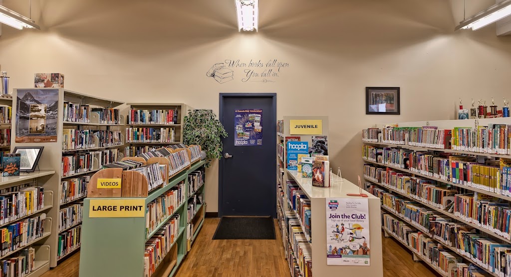 Rolling Hills Public Library | 322 4 Ave, Rolling Hills, AB T0J 2S0, Canada | Phone: (403) 964-2186