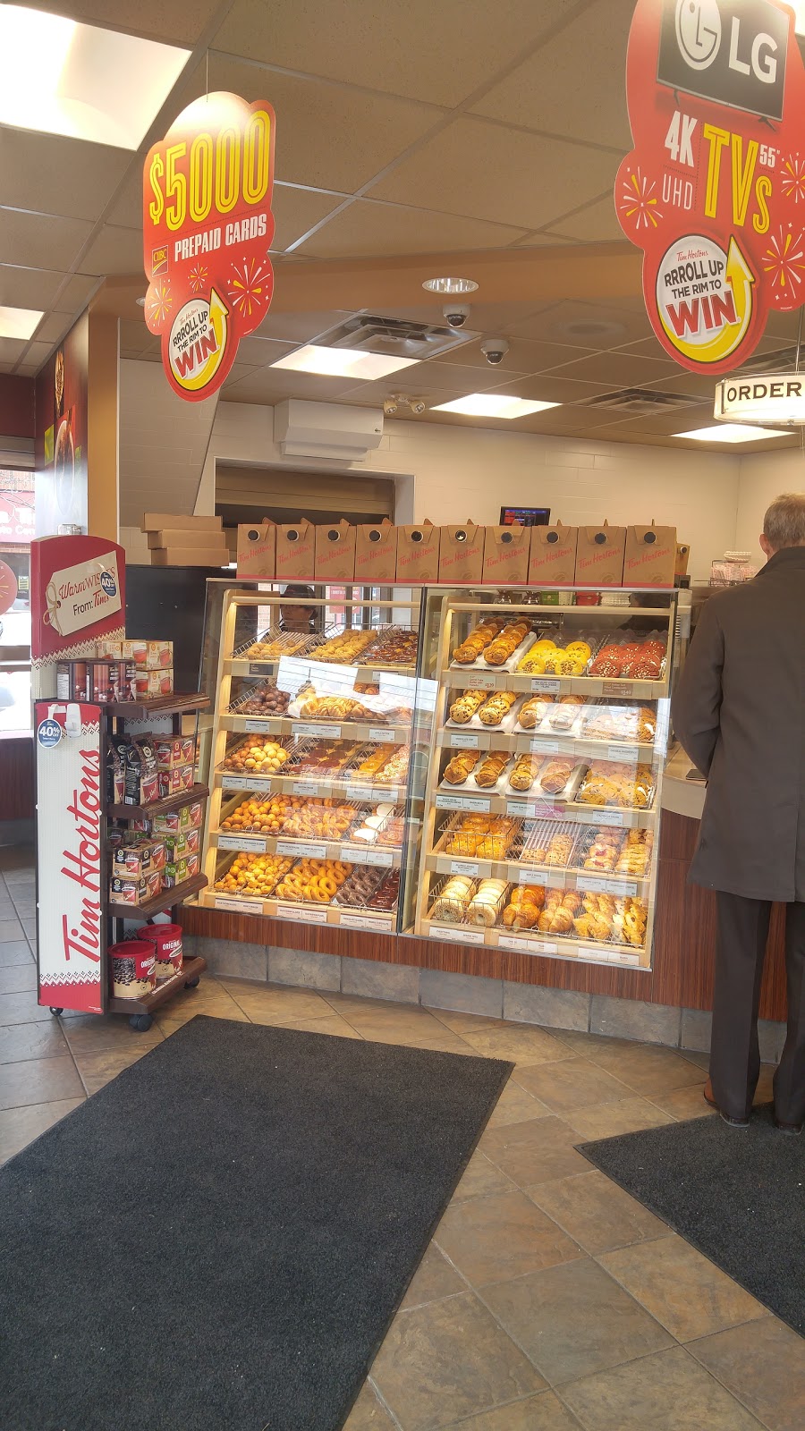 Tim Hortons | 6313 Mississauga Rd, Mississauga, ON L5N 1A5, Canada | Phone: (905) 285-0700