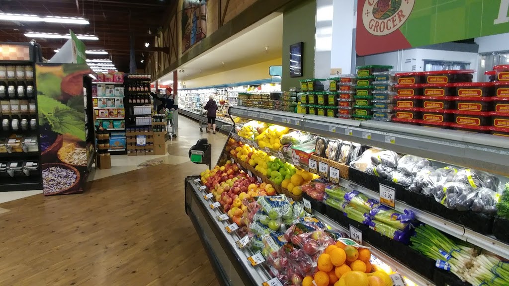 Country Grocer | 4420 W Saanich Rd, Victoria, BC V8Z 3E9, Canada | Phone: (250) 708-3919