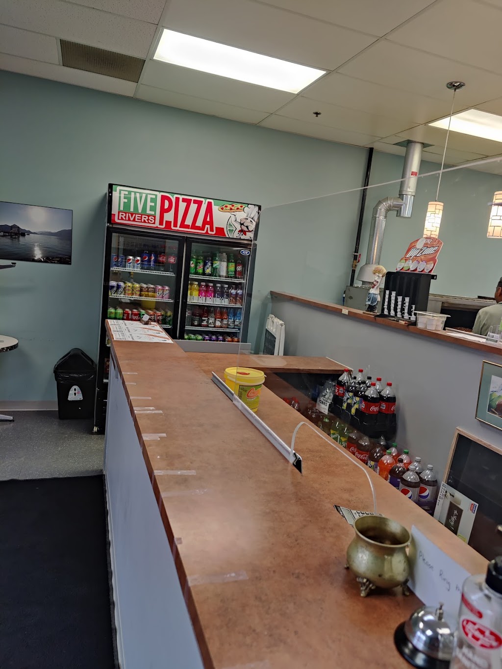 5 Rivers Pizza Co | 11011 20 Ave, Blairmore, AB T0K 0E0, Canada | Phone: (403) 564-4545