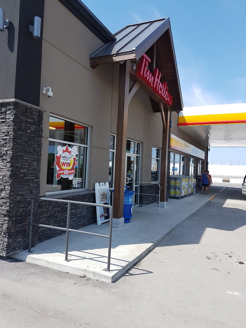 Tim Hortons | 20 Drovers Run, Niverville, MB R0A 0A1, Canada | Phone: (204) 388-4547