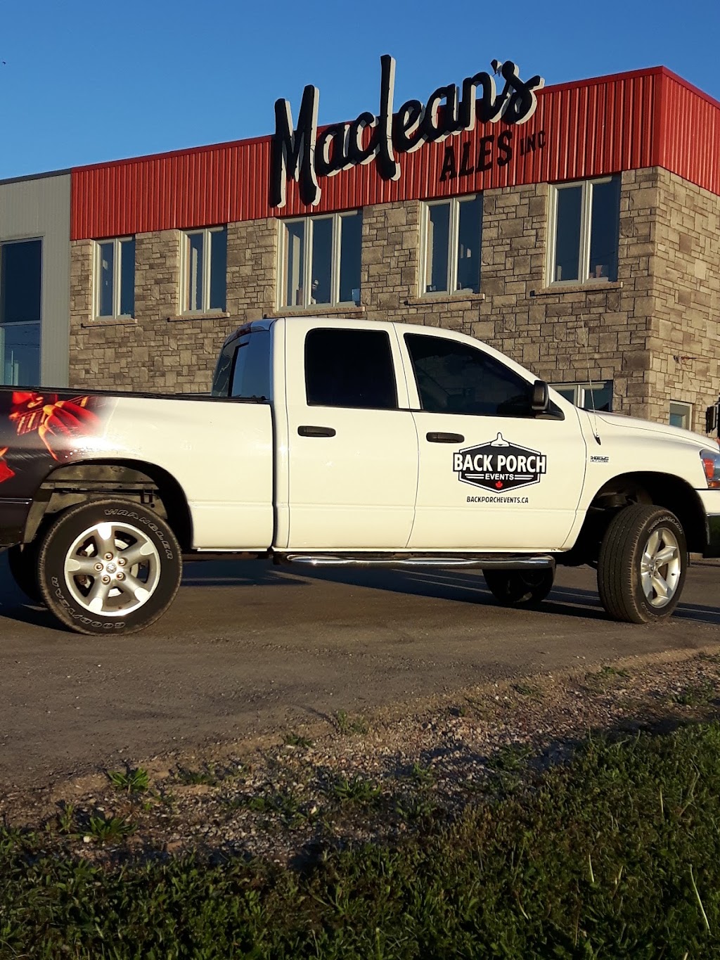 MacLean’s Ales Inc. | 52 14th Ave, Hanover, ON N4N 3V9, Canada | Phone: (519) 506-2537