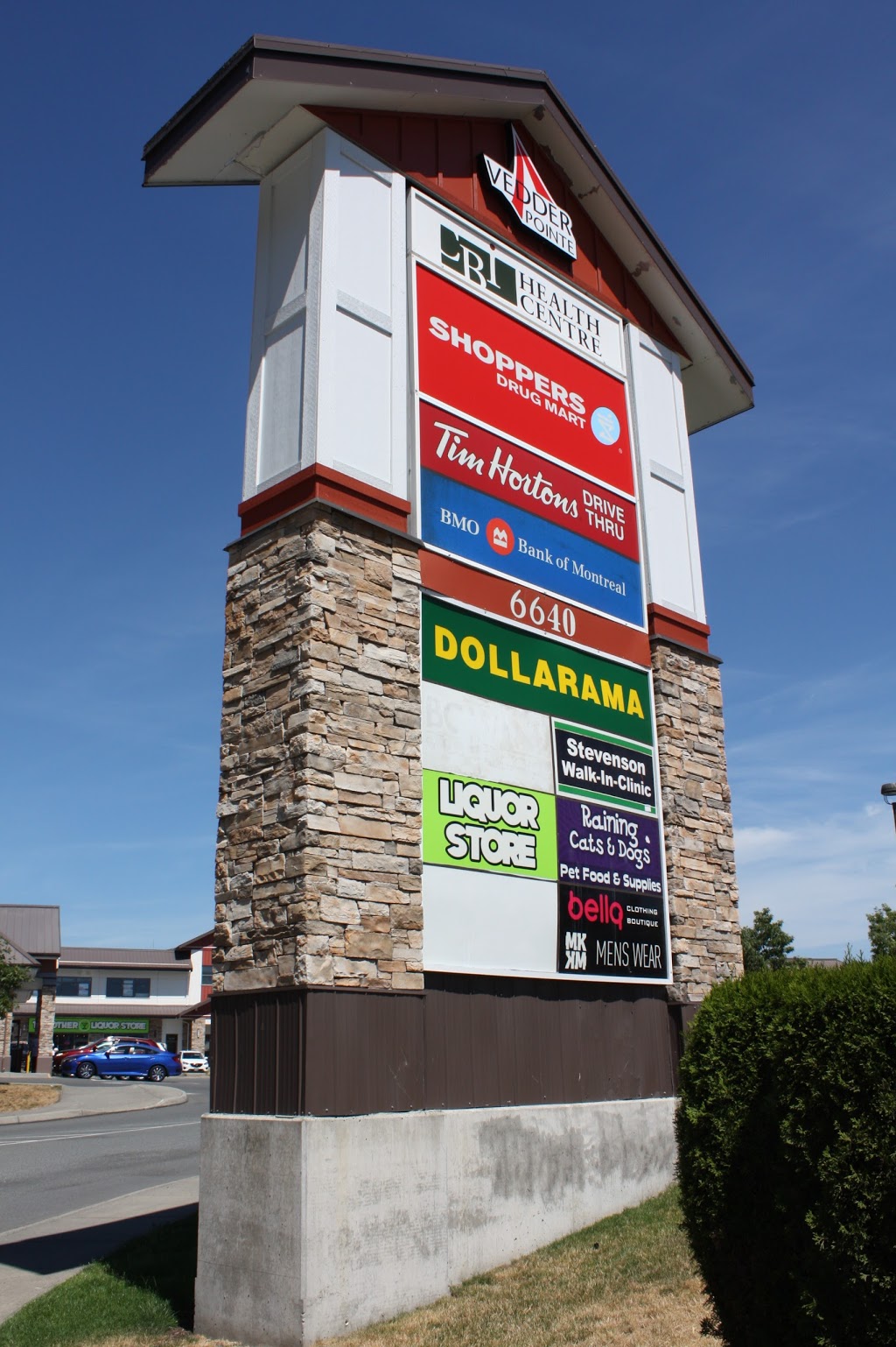 Vedder Pointe Shopping Centre | 6640 Vedder Rd, Chilliwack, BC V2R 4E1, Canada