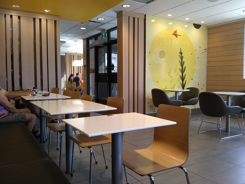 McDonalds | 1804 Main St, Penticton, BC V2A 5H3, Canada | Phone: (250) 493-0826