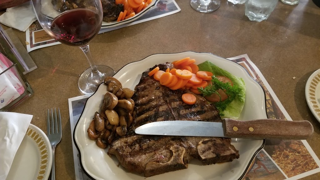 Rock Dell Steak House & Tavern | 9386 Beachwood Rd, Collingwood, ON L9Y 3Z1, Canada | Phone: (705) 445-3186