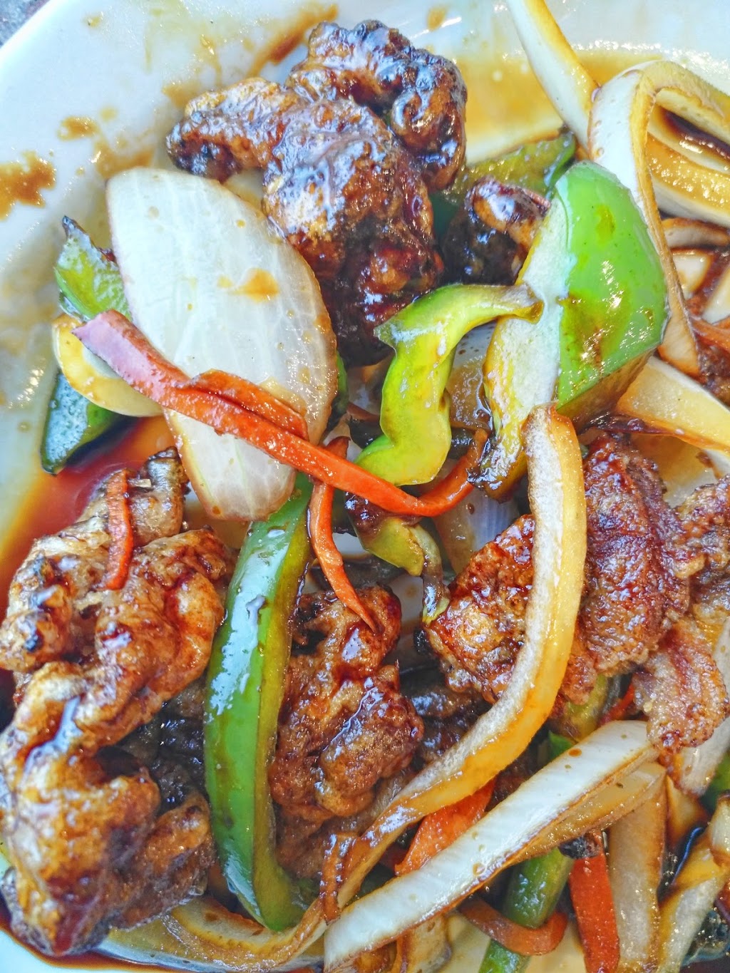 Spicy Dragon Restaurant | 1060 Kennedy Rd, Scarborough, ON M1P 2K7, Canada | Phone: (416) 751-8088