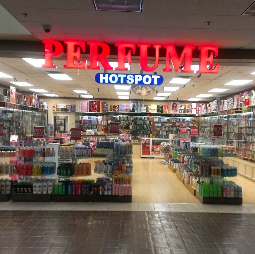 Perfume Hot Spot Discount Centre Inc | 2300 Lawrence Ave E, Scarborough, ON M1P 2R2, Canada | Phone: (647) 435-3088