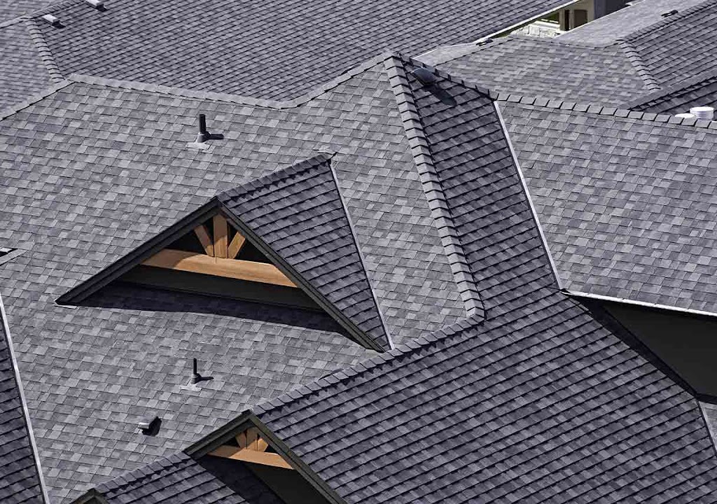 Outstanding roofing | 70 Milner Ave unit 6, Scarborough, ON M1S 3P8, Canada | Phone: (647) 200-0613