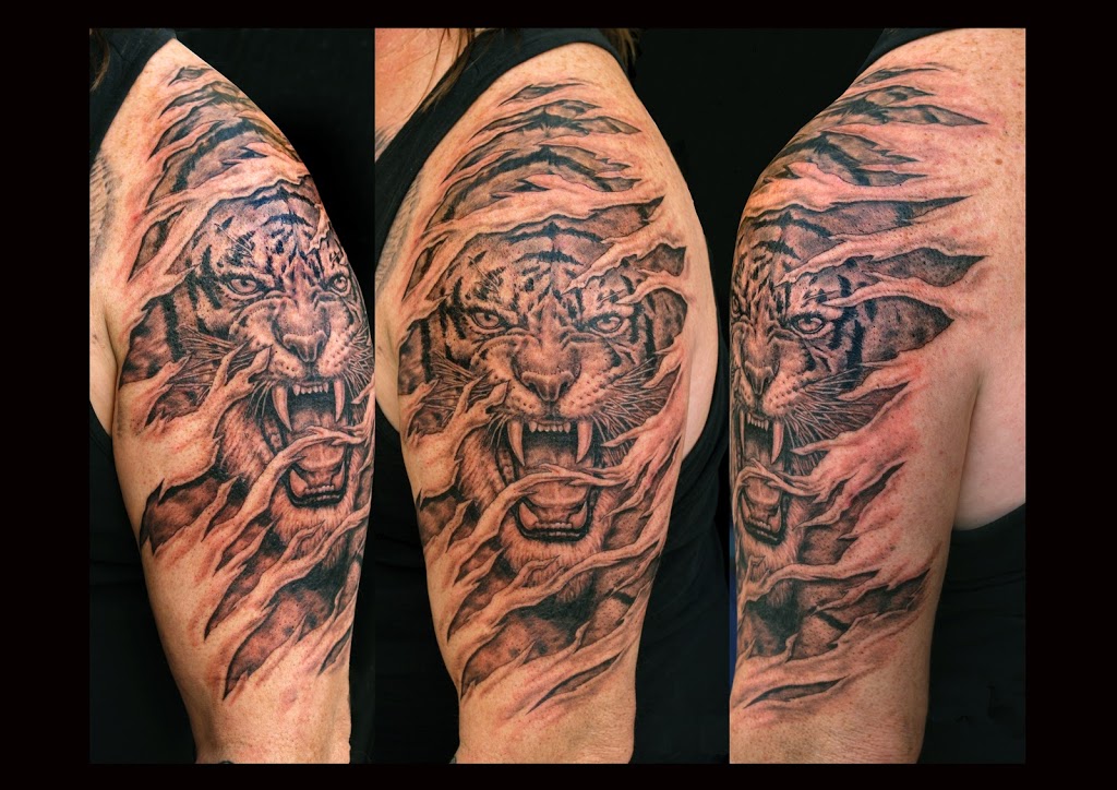 Tiger-K Tattoo | 2424 Kingston Rd, Scarborough, ON M1N 1V3, Canada | Phone: (416) 903-2338