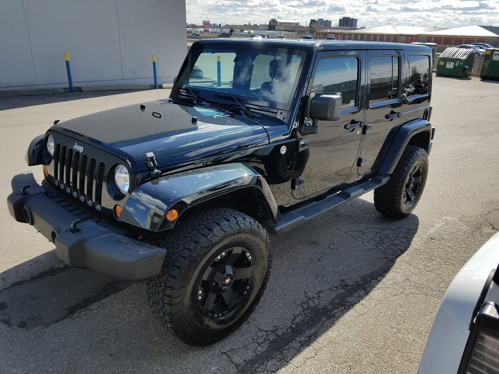 Just Jeeps | 128 Oakdale Rd, North York, ON M3N 1V9, Canada | Phone: (416) 661-5337