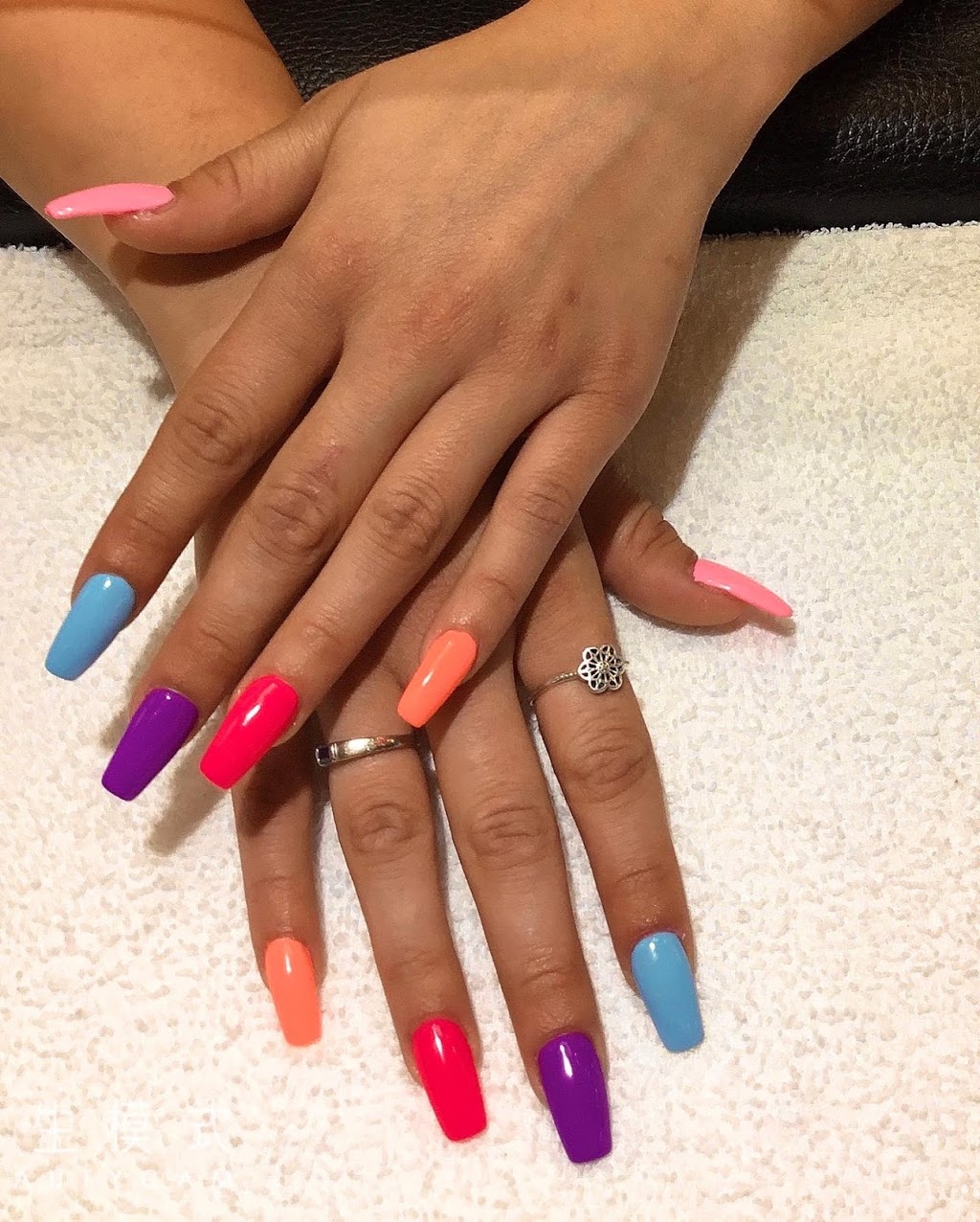 Kangen Nails & Spa | 2530 Sixth Line Unit #7, Oakville, ON L6H 6W5, Canada | Phone: (905) 257-5558