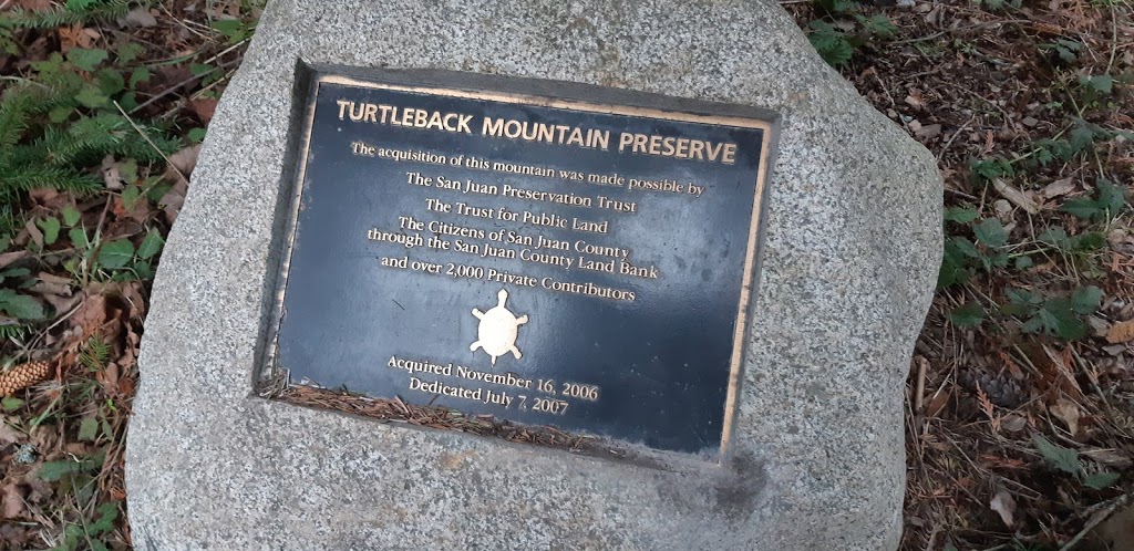 Turtleback Mountain North Trailhead | Crow Valley Rd, Eastsound, WA 98245, USA