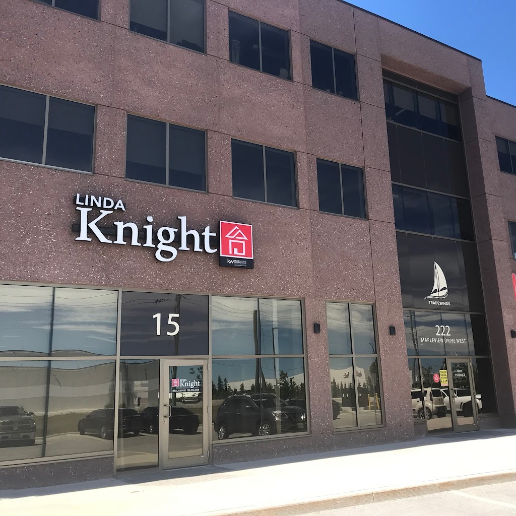 Linda Knight, Broker | 222 Mapleview Dr W Unit 15, Barrie, ON L4N 8X1, Canada | Phone: (705) 252-2528