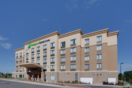 Holiday Inn Express & Suites Ottawa East - Orleans | 500 Brisebois Cres, Ottawa, ON K1E 0A6, Canada | Phone: (613) 824-8444