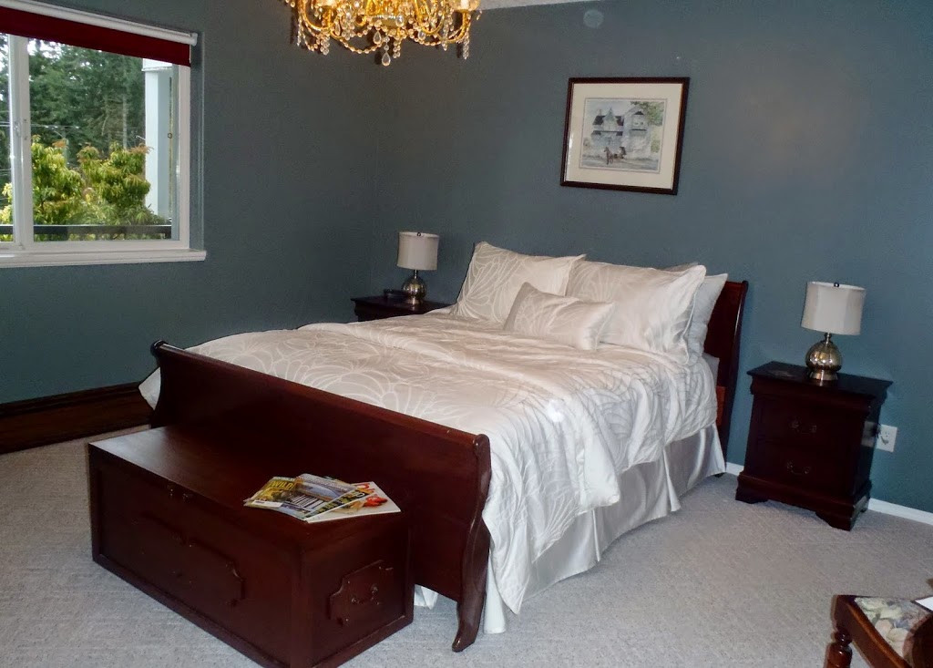 4 Beaches Bed & Breakfast | 7760 W Coast Rd, Sooke, BC V9Z 0R7, Canada | Phone: (778) 352-2818