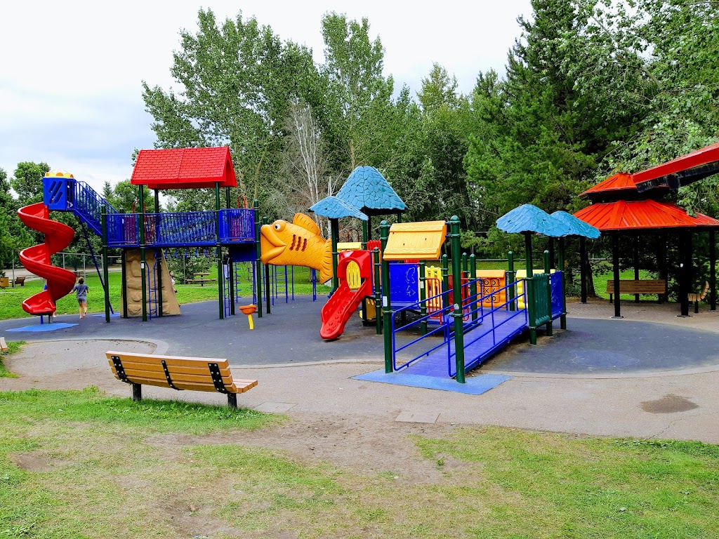 Woodlands Water Play Park presented by RE/MAX | 165 Sturgeon Rd, St. Albert, AB T8N 3G1, Canada | Phone: (780) 459-1553