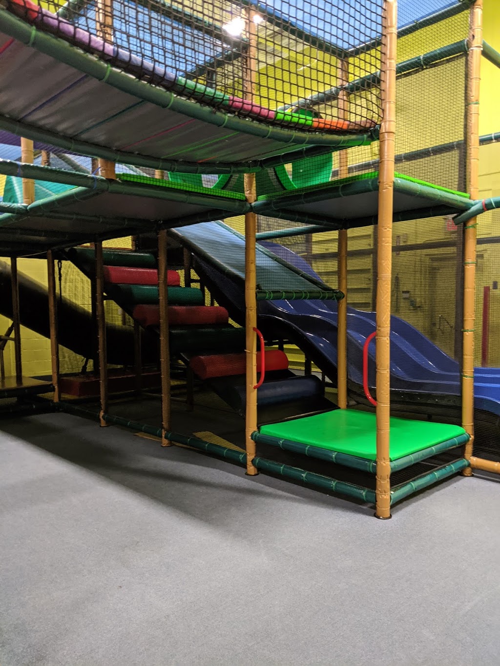 Aladdin’s Adventures Indoor Playground | 4325 Harvester Rd unit 4/5, Burlington, ON L7L 5M4, Canada | Phone: (905) 639-6544