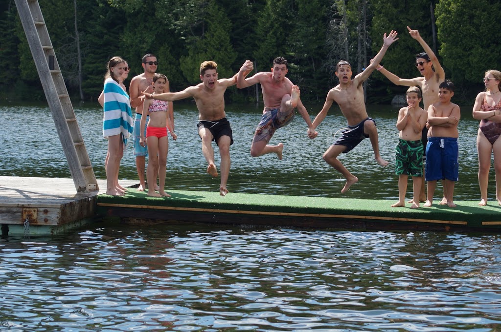 Harry Bronfman Y Country Camp | 130 Chemin du Lac Blanc, Boileau, QC J0T 1G0, Canada | Phone: (819) 687-3271