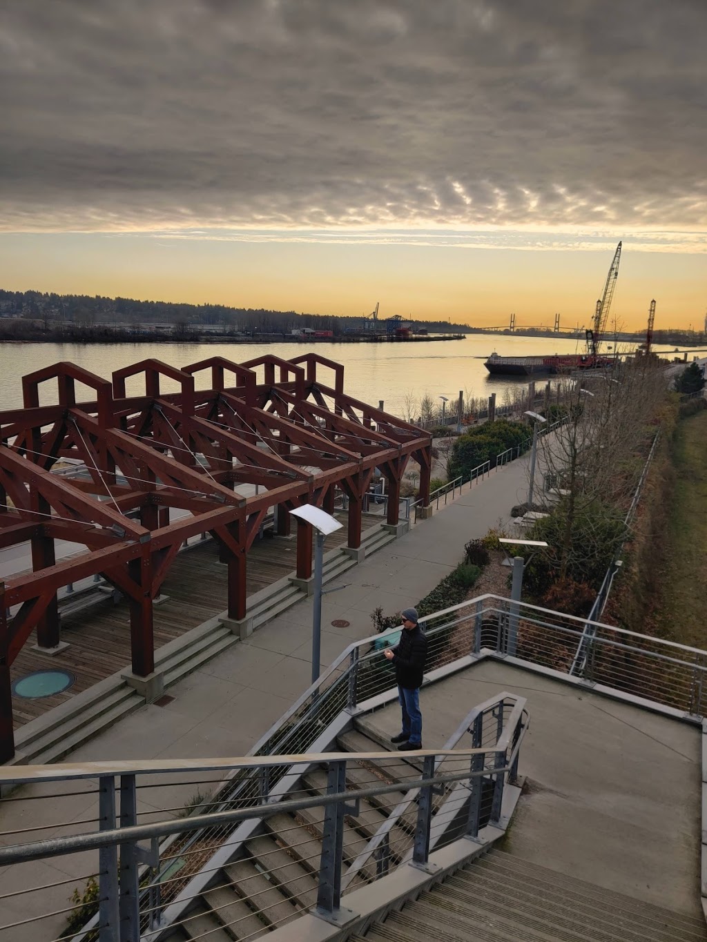 Eats at the Pier concession at Westminster Pier Park | Westminster Pier Park 49.203654, -122.904677, New Westminster, BC V3M 6Z6, Canada | Phone: (604) 527-4634