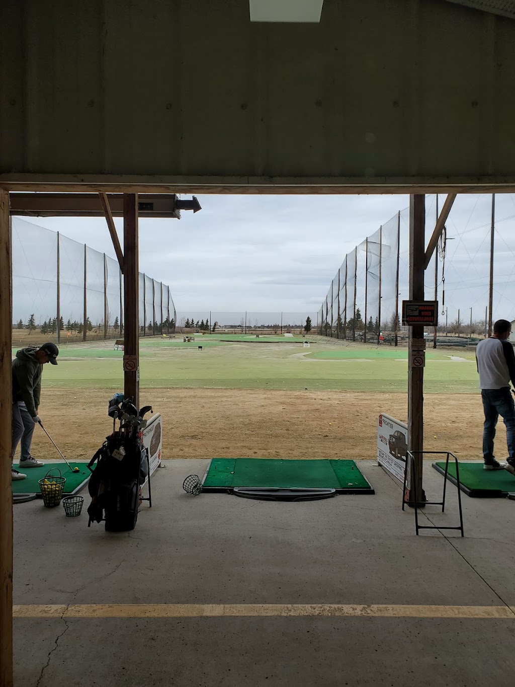 Evergreen Golf Centre | 5225 24 Ave S, Lethbridge, AB T1K 7C2, Canada | Phone: (403) 329-4500