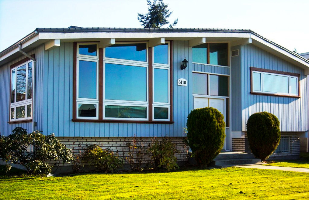 Long Life Windows & Doors | 1645 Boundary Rd, Vancouver, BC V5K 4X7, Canada | Phone: (604) 439-0982