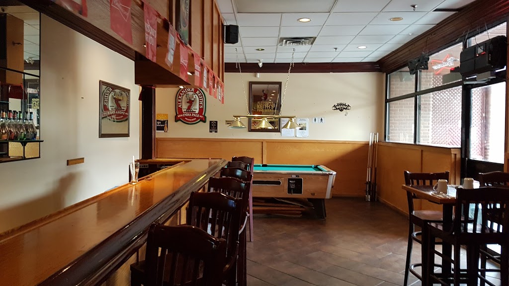 Sonnys Bar & Grill | 1119 Baxter Rd, Ottawa, ON K2C 1M1, Canada | Phone: (613) 829-1920
