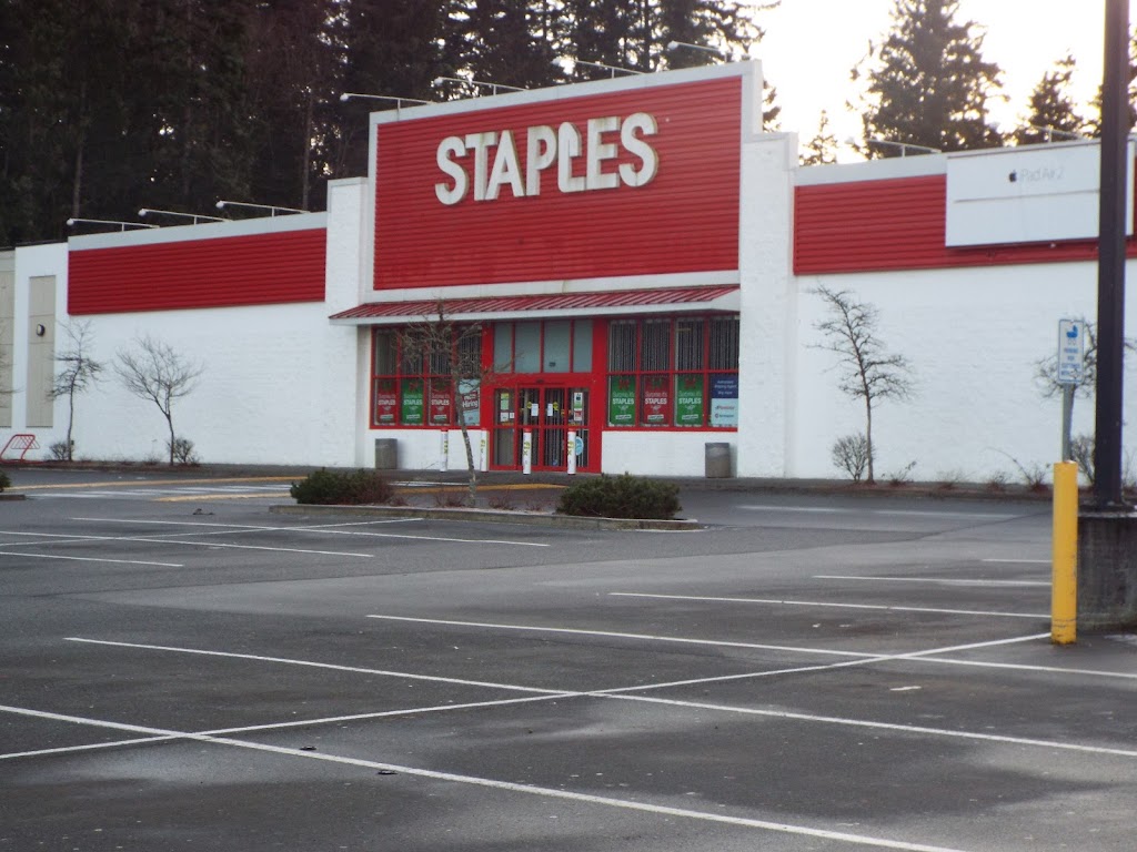 Staples | 3299 Cliffe Ave #2, Courtenay, BC V9N 8H9, Canada | Phone: (250) 334-8357