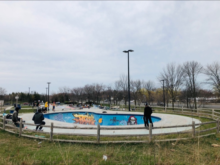 Beach Skateboard Park | Coxwell & Lakeshore Blvd. East, 1420 Lake Shore Blvd E, Toronto, ON M4L 6T1, Canada | Phone: (416) 338-4386