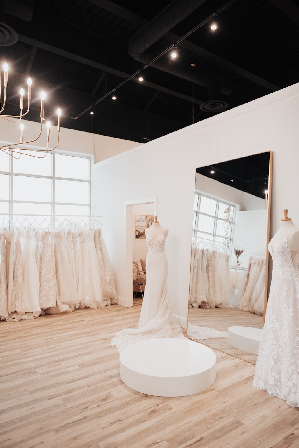 Hello Beautiful Bridal Boutique | 1101 20 Sharpe Ave, Red Deer, AB T4R 0V2, Canada | Phone: (403) 343-8500