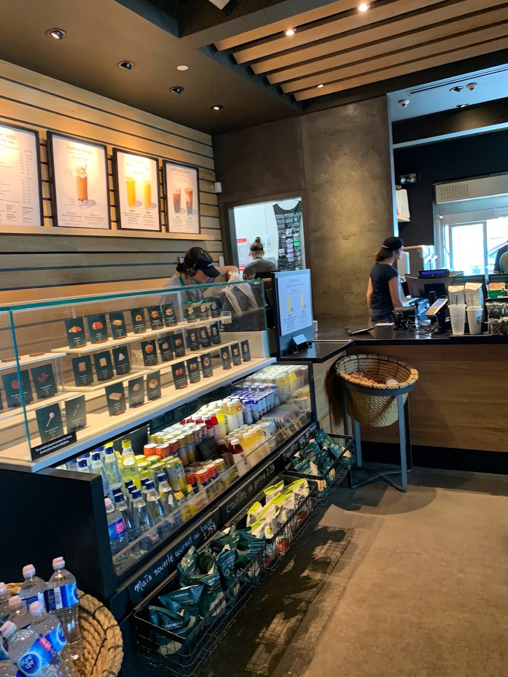 Starbucks | 1003 Rue Bouvier #180, Québec, QC G2K 2L1, Canada | Phone: (418) 655-4734