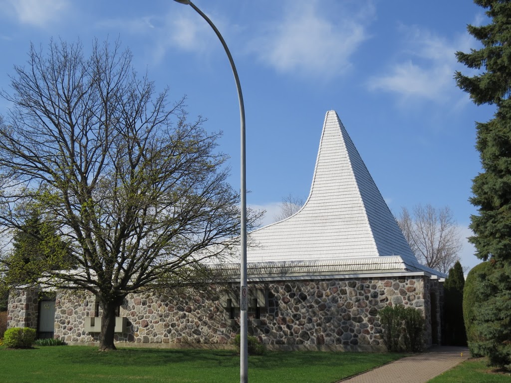 La Communauté eucharistique de St.-Luc | 106A Avenue Anselme-Lavigne, Dollard-des-Ormeaux, QC H9A 1N8, Canada | Phone: (514) 684-6488