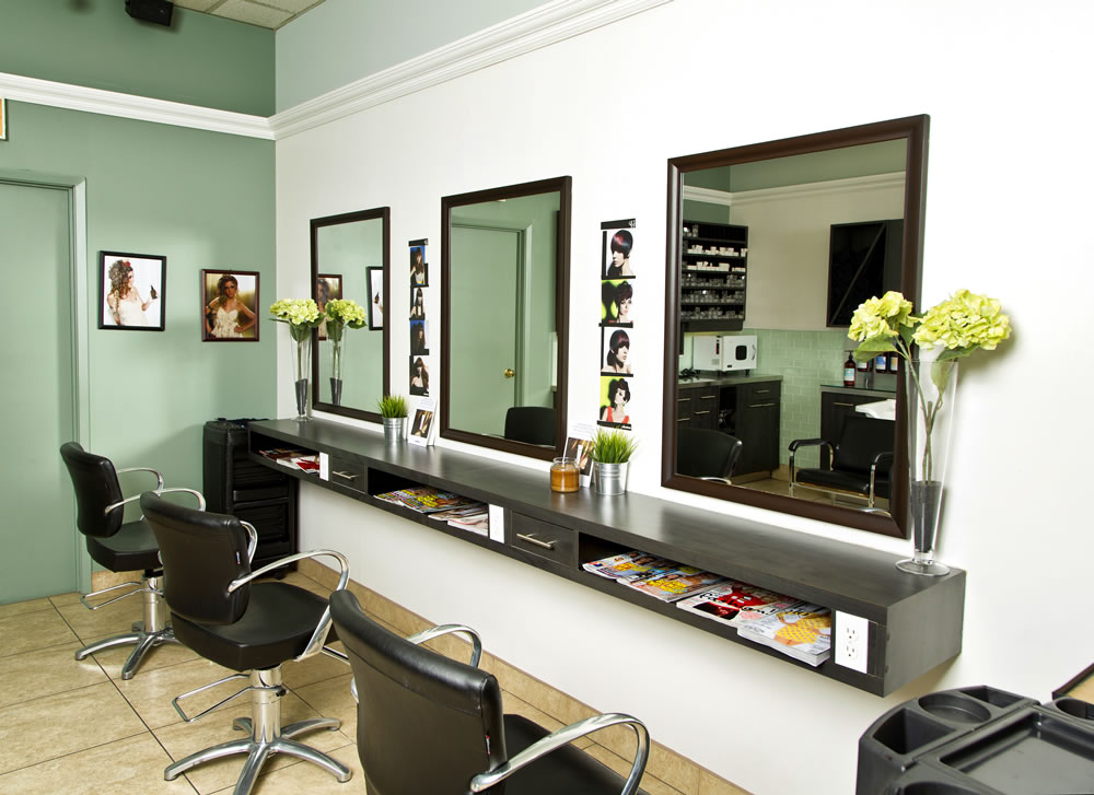 Hair Dynasty | 17725 Yonge St Suite 19, Newmarket, ON L3Y 7C1, Canada | Phone: (905) 853-3540