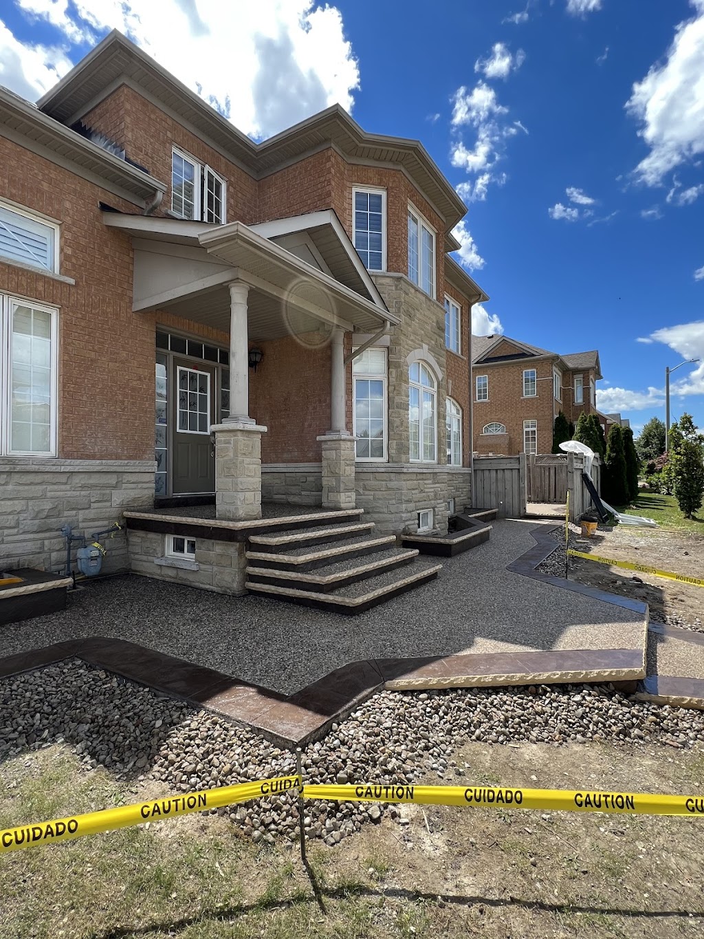 We build concrete | 19 Rae Ave, Brampton, ON L6P 0E7, Canada | Phone: (647) 861-9970