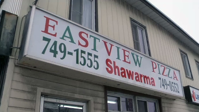 Eastview Pizza | 251 Montreal Rd, Vanier, ON K1L 6C4, Canada | Phone: (613) 749-6476