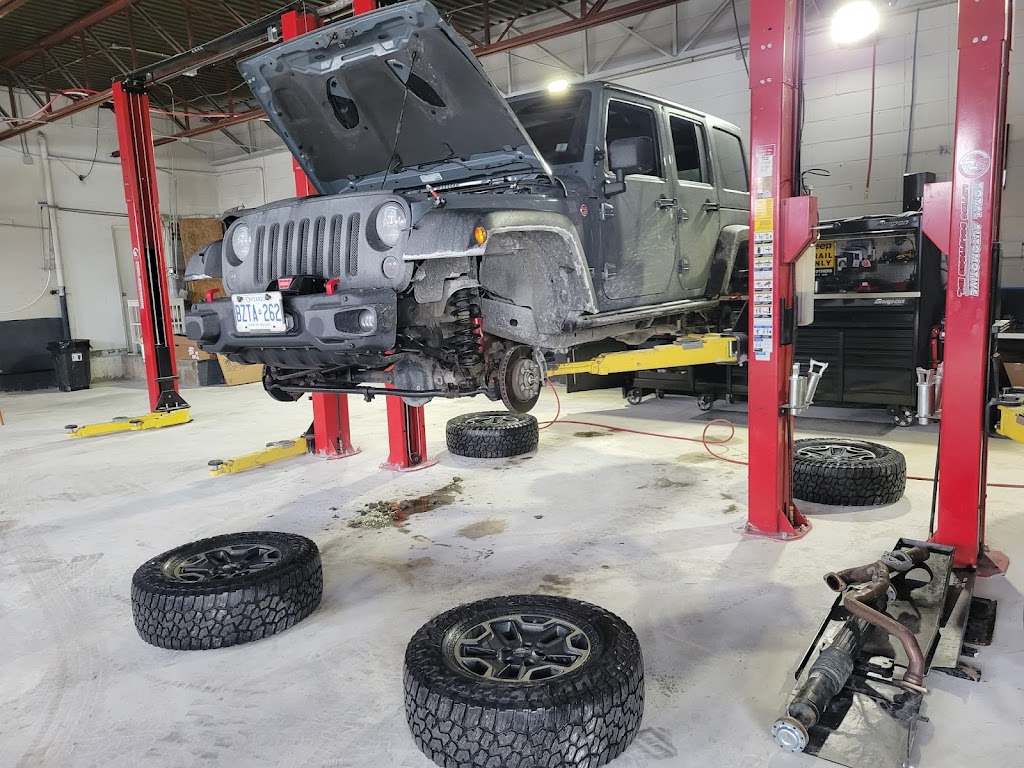 Mr. Jeep | 4252 Chesswood Dr, North York, ON M3J 2B9, Canada | Phone: (647) 819-8822