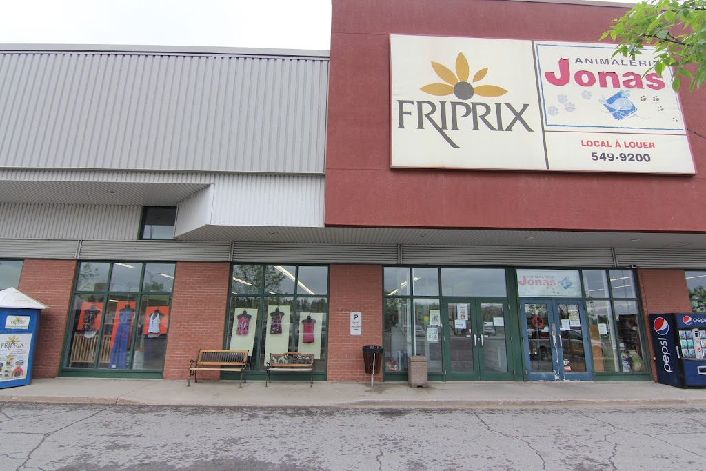 Friprix | 1730 Bd Talbot, Chicoutimi, QC G7H 4C2, Canada | Phone: (418) 545-8111