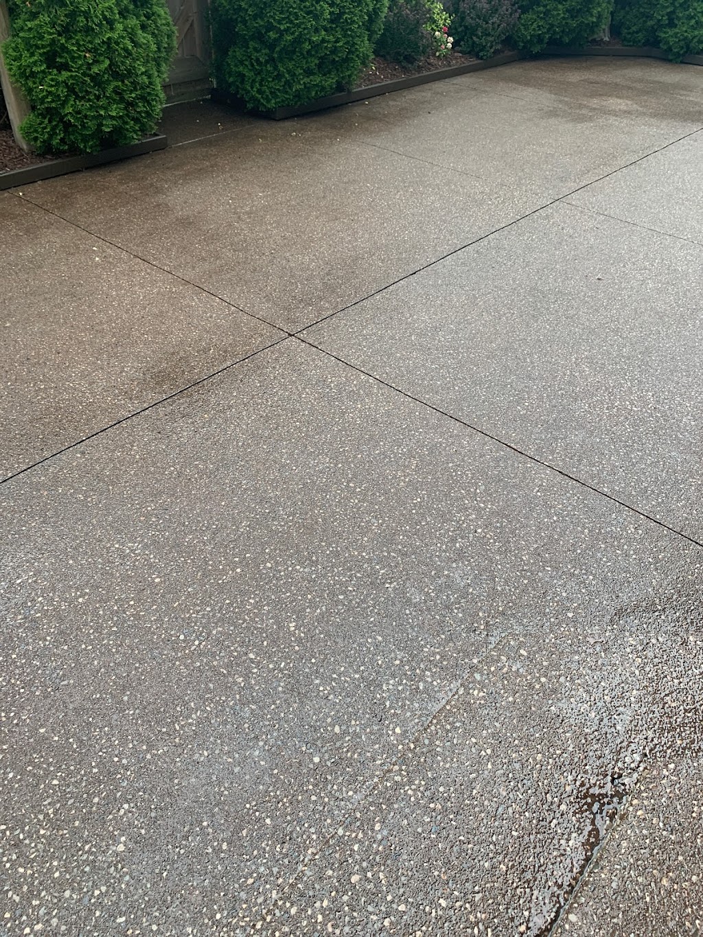 C.C.L. Wash & Seal Concrete Driveway Sealing | 55 Madonna Dr #14, Hamilton, ON L9B 0H2, Canada | Phone: (905) 536-9470