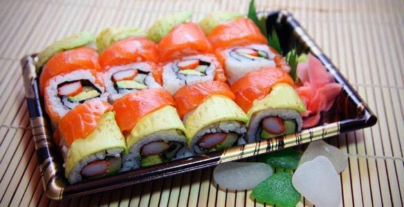 Macs Sushi | 240 Leighland Ave, Oakville, ON L6H 3H6, Canada | Phone: (877) 736-2871