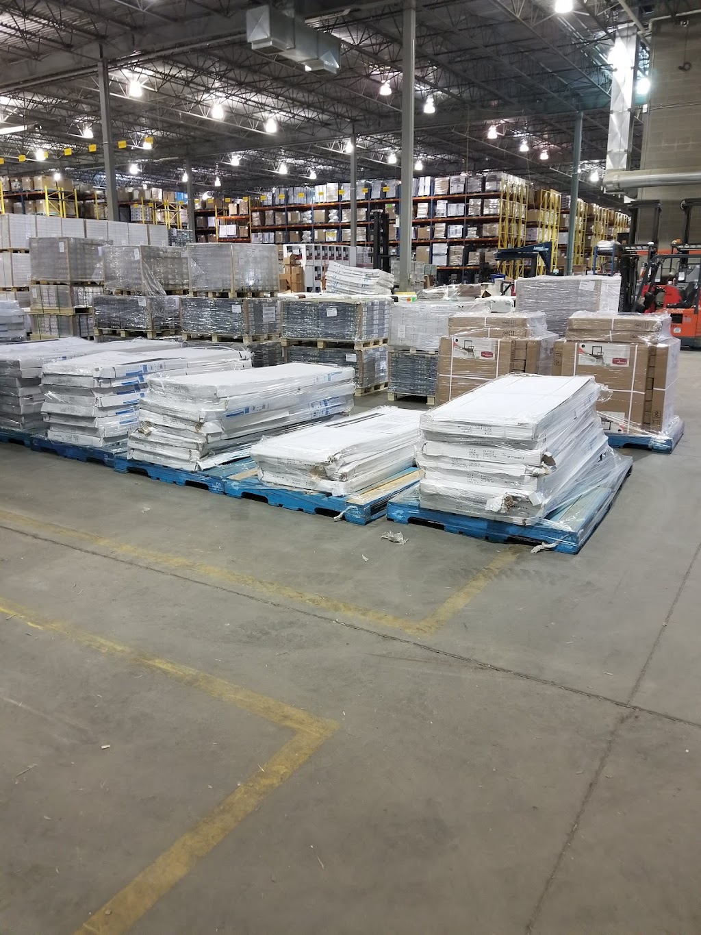 Rona Distribution Center | 5667 69 Ave SE, Calgary, AB T2C 5B1, Canada | Phone: (403) 723-9047