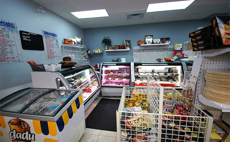 Bradford Deli | 136 Holland St E #9, Bradford, ON L3Z 1W6, Canada | Phone: (905) 551-0844