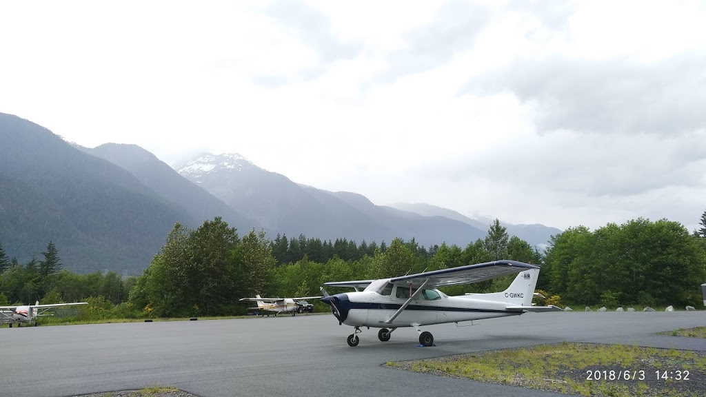 Squamish Airport | 46021 Government Rd, Brackendale, BC V0N 1H0, Canada