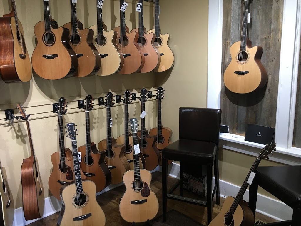 Brickhouse Guitars | 605 Lancaster St W, Kitchener, ON N2K 1M5, Canada | Phone: (226) 600-7853