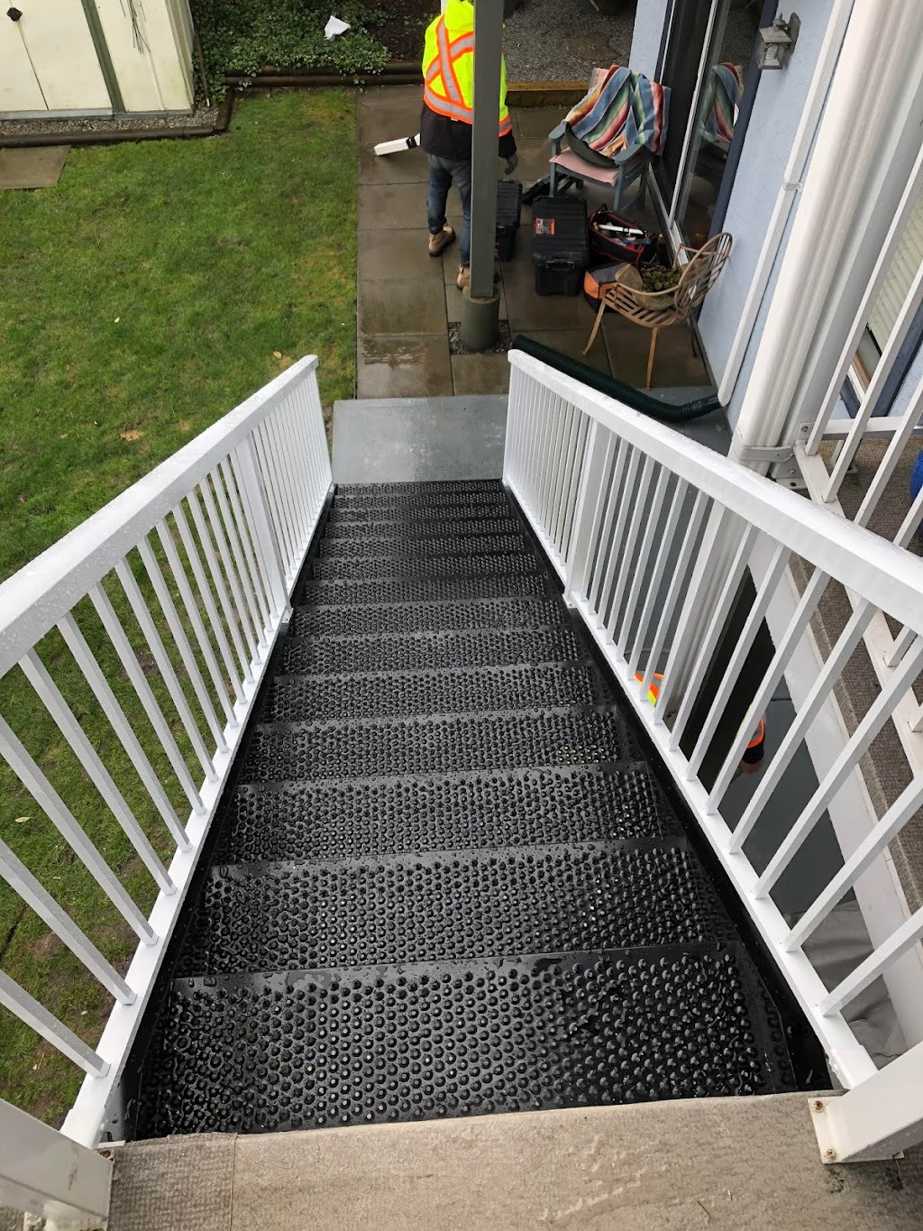 Metal Plus Gates & Railing | 1776 Broadway St Unit 109, Port Coquitlam, BC V3C 2M8, Canada | Phone: (604) 716-9636