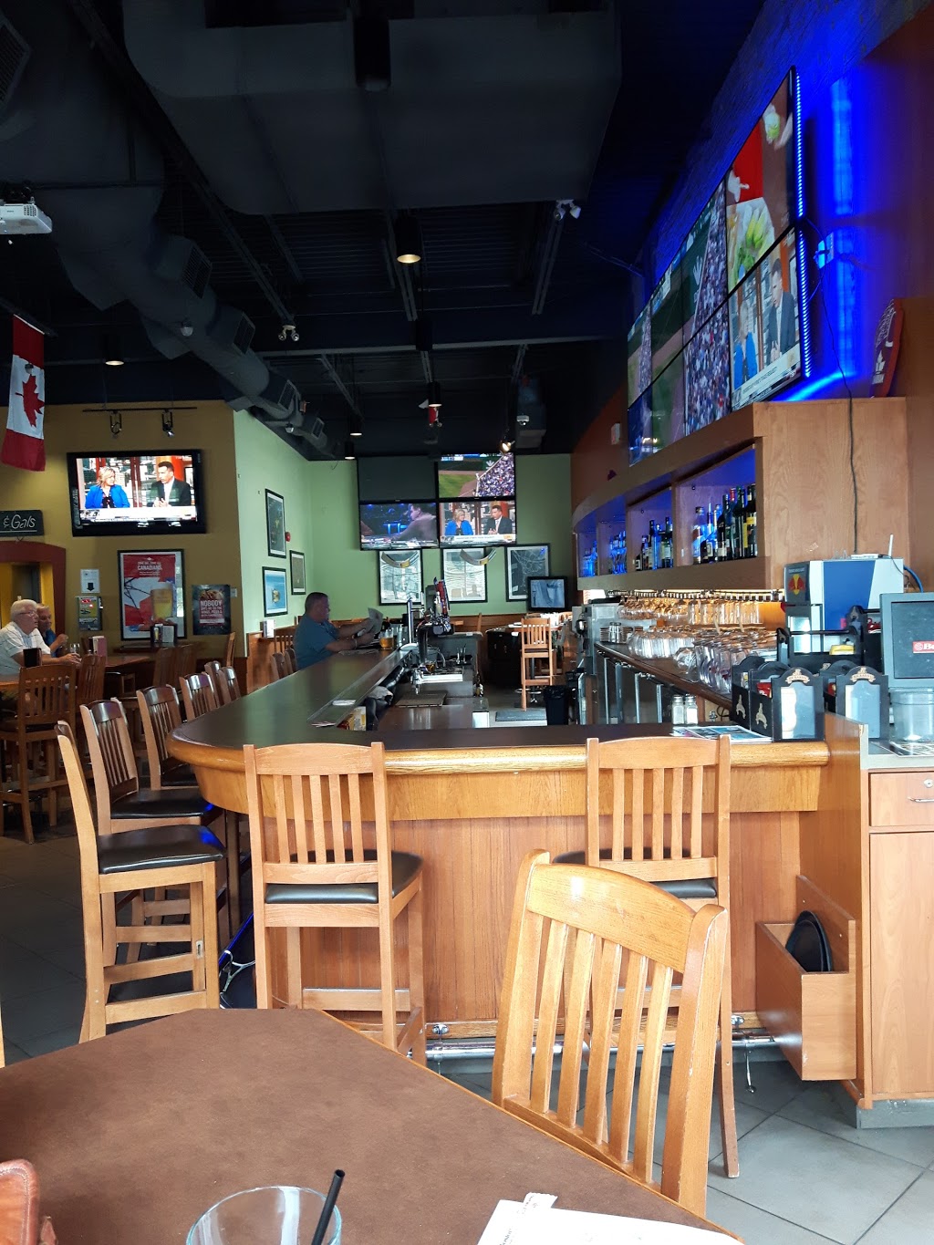 Boston Pizza | 25 Cinemart Dr, Scarborough, ON M1B 6H6, Canada | Phone: (416) 282-0770