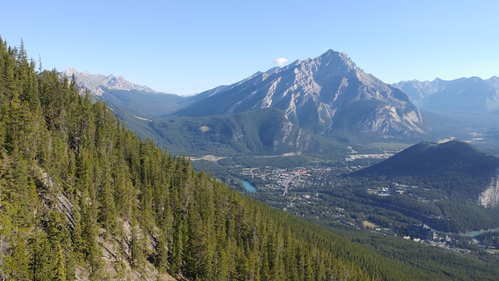 Grand Canadian Resort | 91B Three Sisters Dr, Canmore, AB T1W 3A1, Canada | Phone: (403) 678-0018