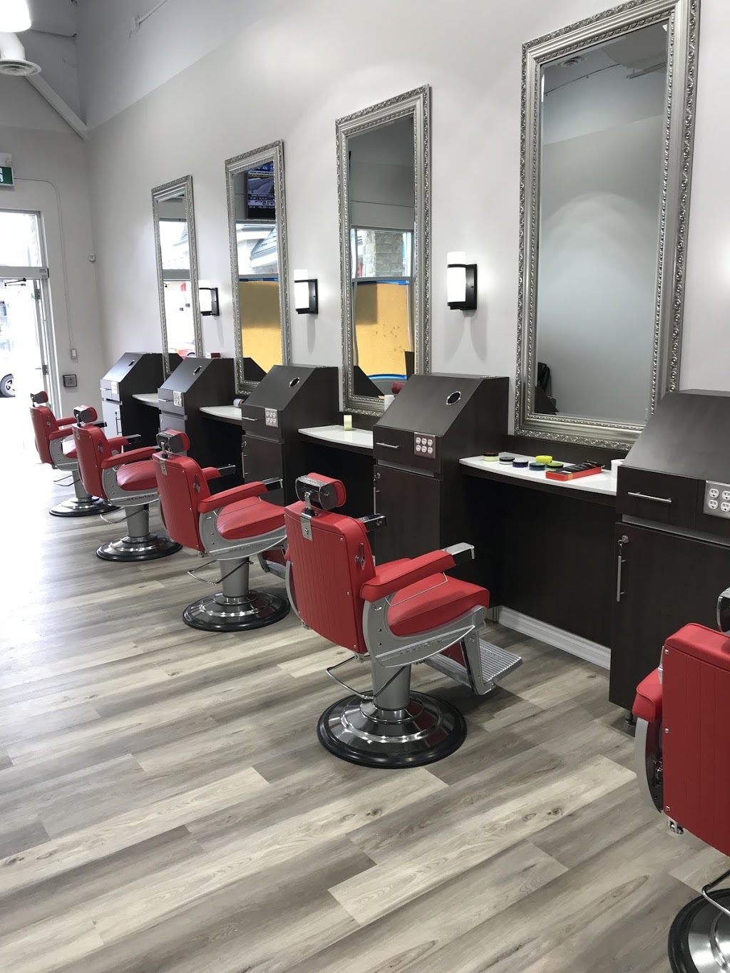 FUTURE BARBERSHOP | 3971 Major MacKenzie Dr W, Woodbridge, ON L4H 4G1, Canada | Phone: (905) 417-7575