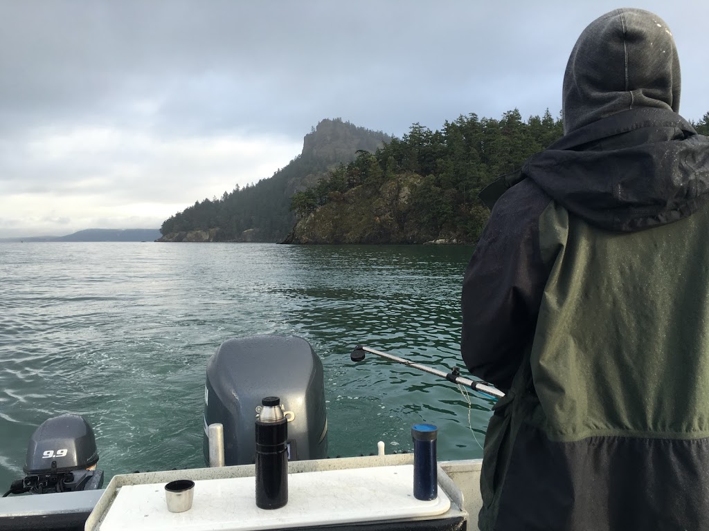 R&R Whale Watching Charters | 2201 Skyline Way, Anacortes, WA 98221, USA | Phone: (360) 941-6515