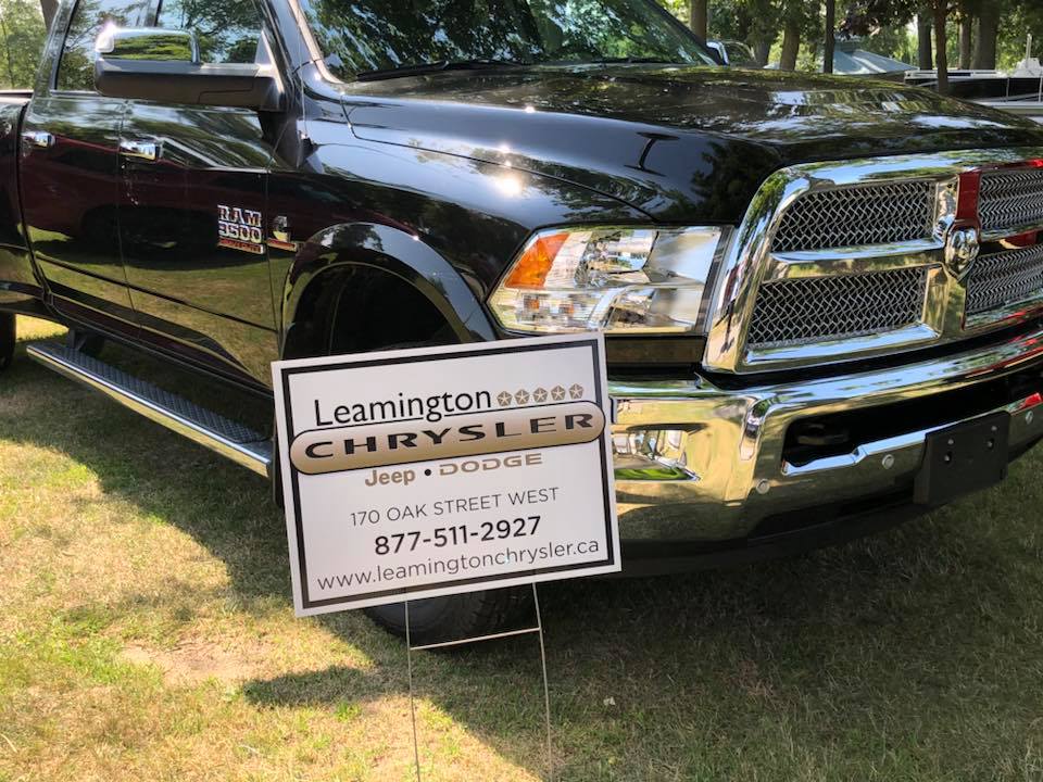 Leamington Chrysler | 170 Oak St W, Leamington, ON N8H 2B6, Canada | Phone: (855) 922-3318